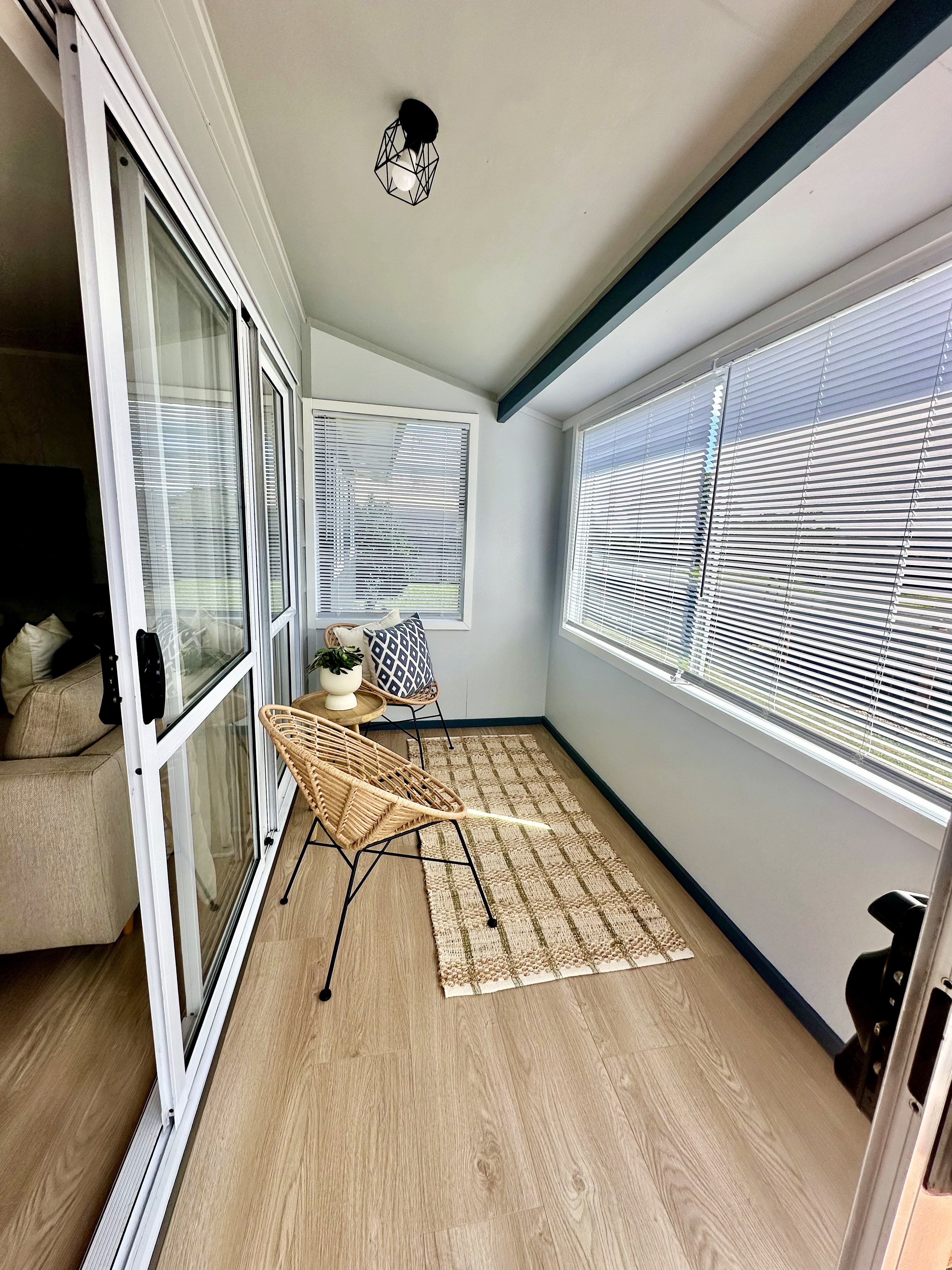 Sunroom enclosed porch