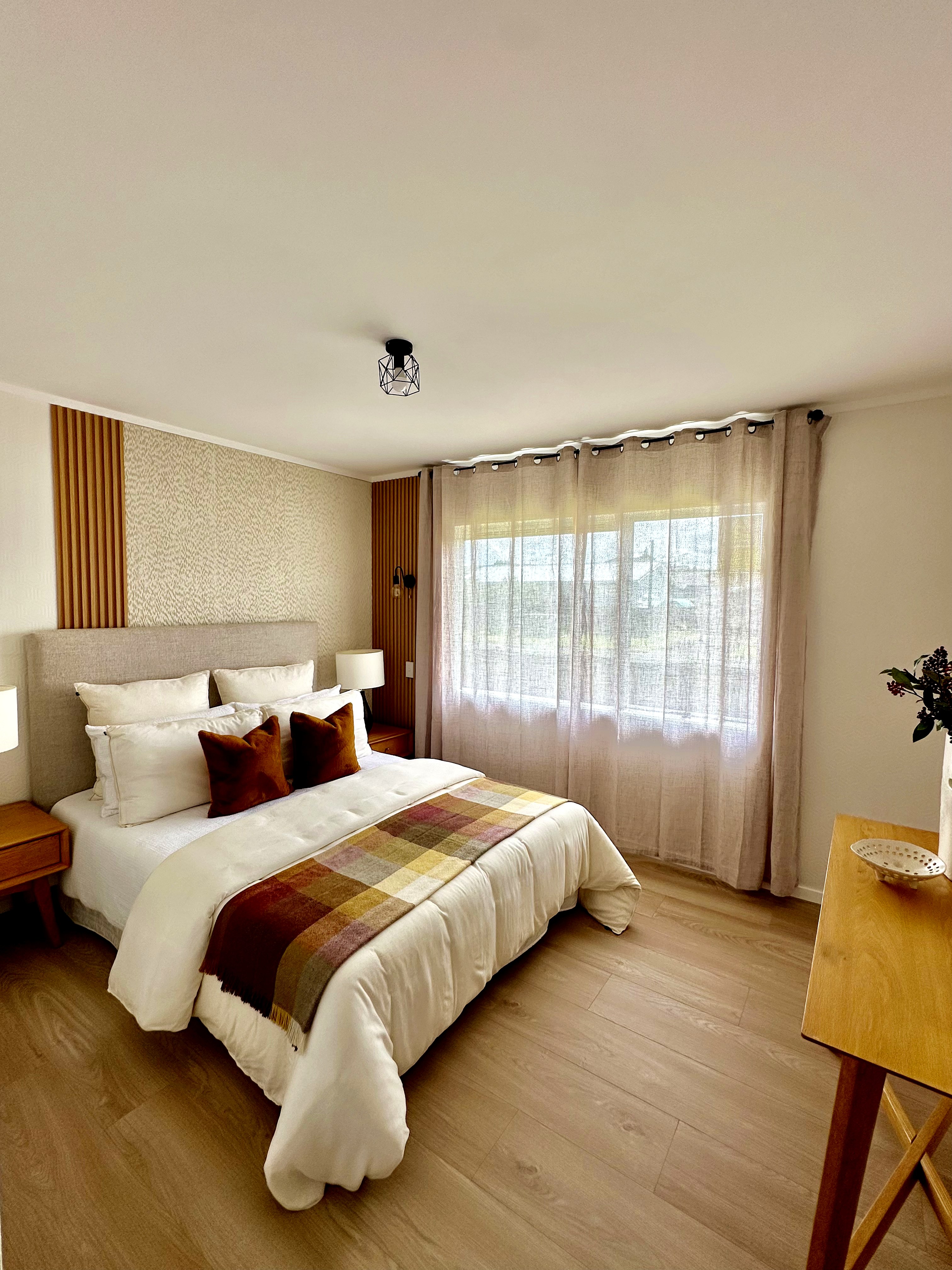 After — master bedroom hotel style