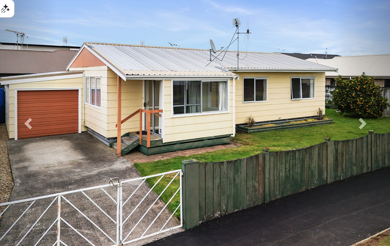 Before — yellow exterior 29 Sayer Street